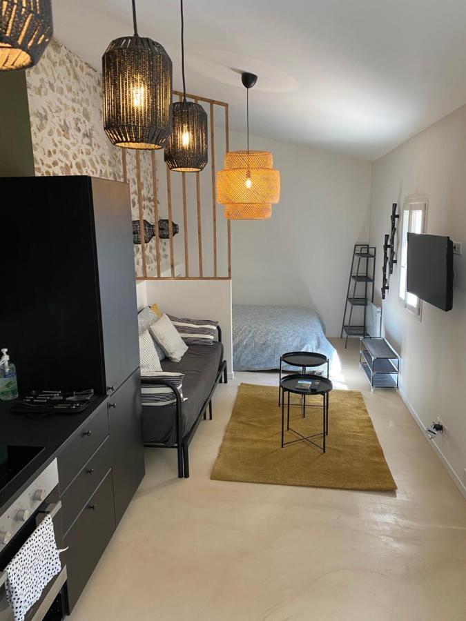 Petite Maison Typique De Ville Marseille Exteriör bild